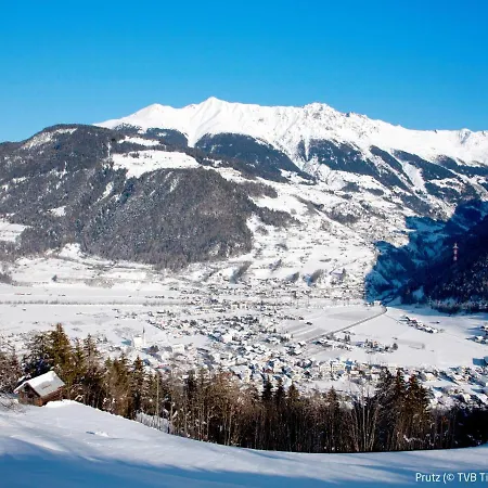 Alpenherz-3 By Interhome * 펜델스